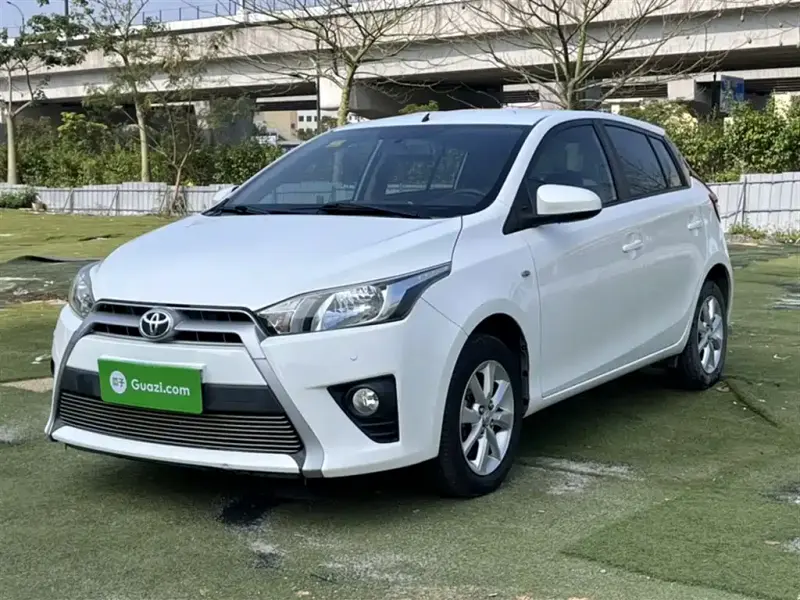 Toyota Yaris L, 2015