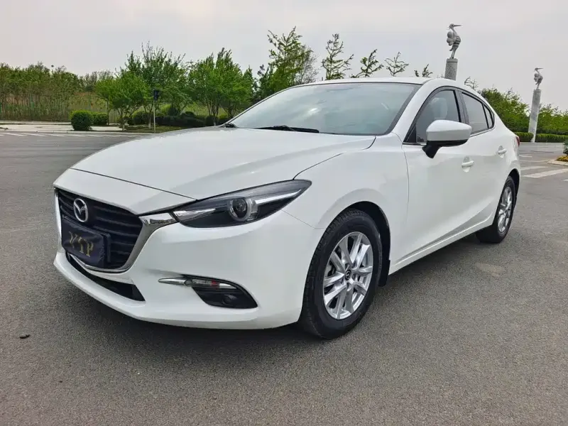 Mazda 3 Axela, 2018