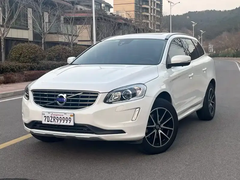 Volvo XC60, 2016