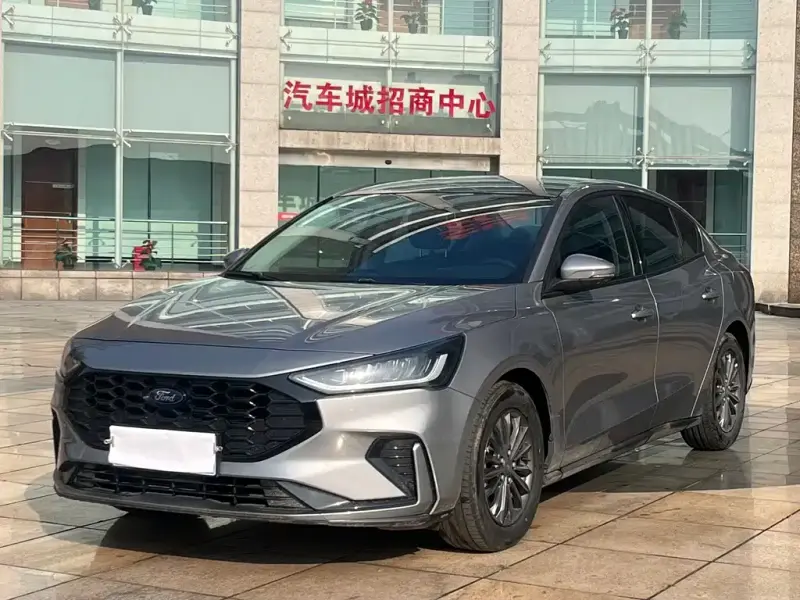 Ford Focus, 2022