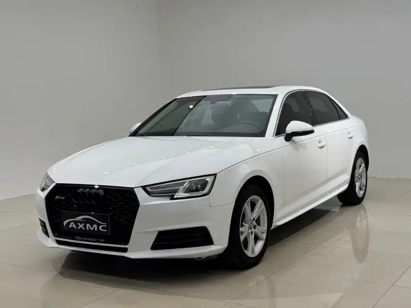 Audi A4L, 2017