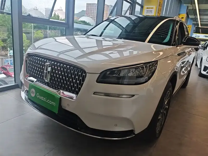 Lincoln Corsair, 2022