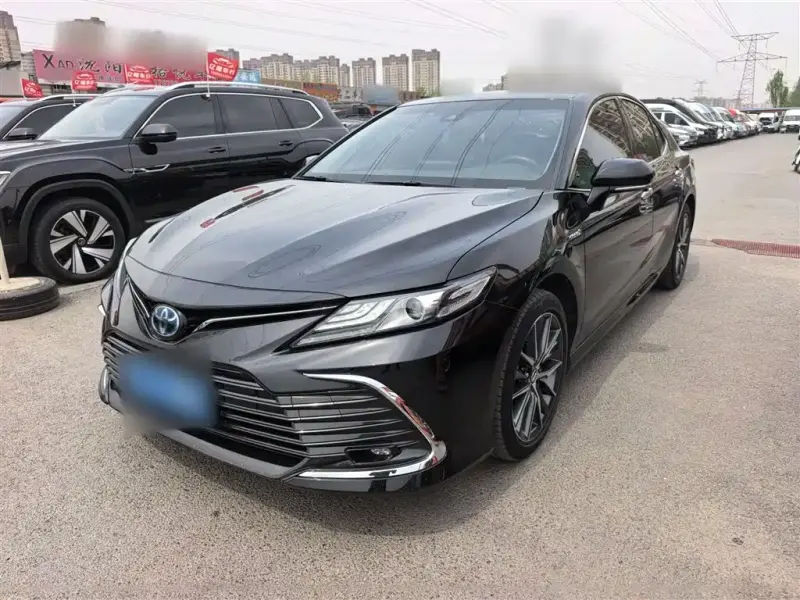 Toyota Camry, 2023