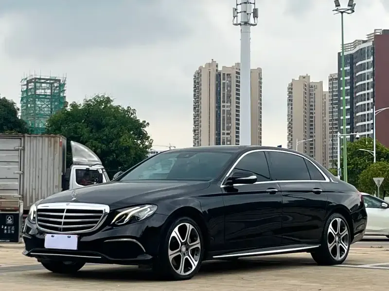 Mercedes-Benz E-Class, 2016