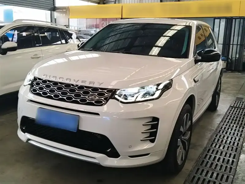 Land Rover Discovery Sport, 2025