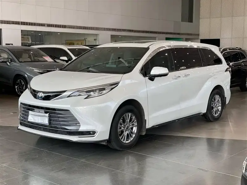Toyota Sienna, 2022
