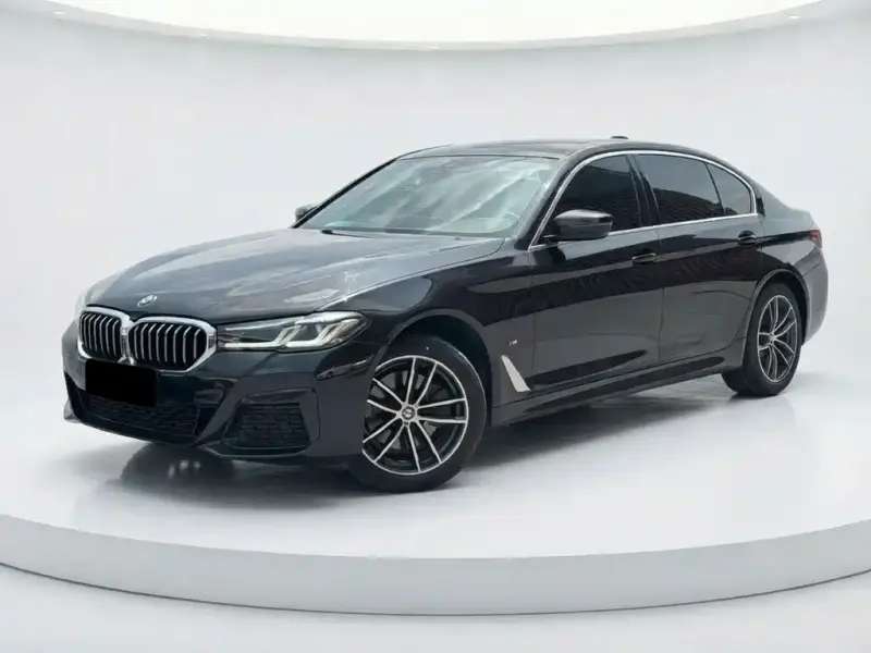 BMW 5 Series, 2022