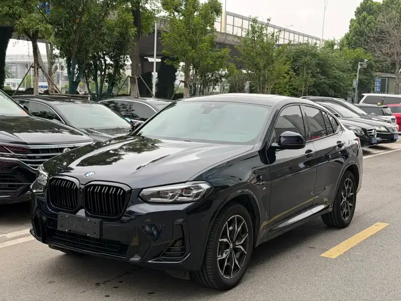 BMW X4, 2022