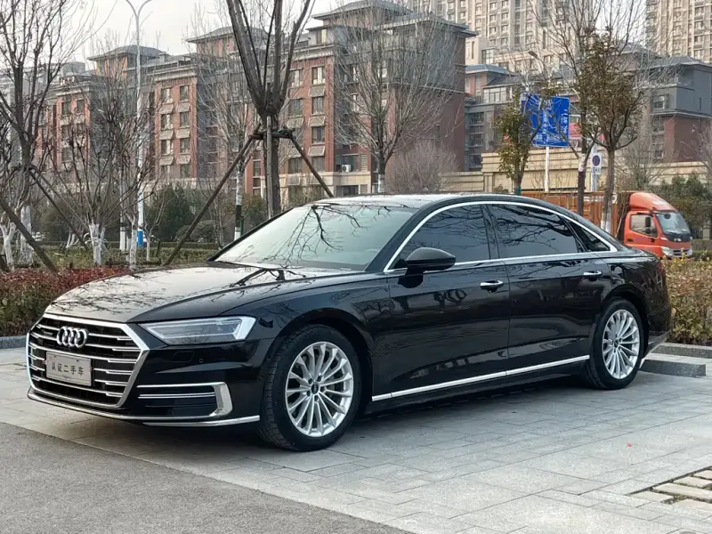 Audi A8, 2021