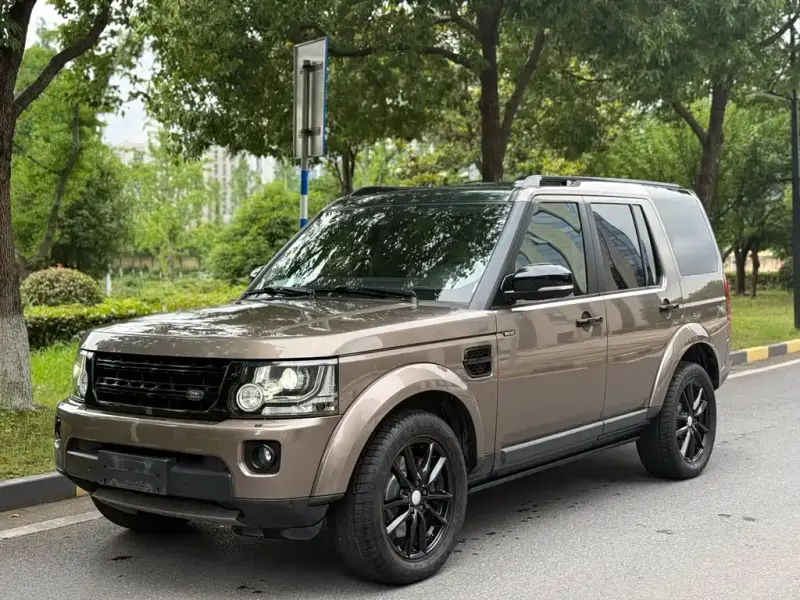 Land Rover Discovery, 2015