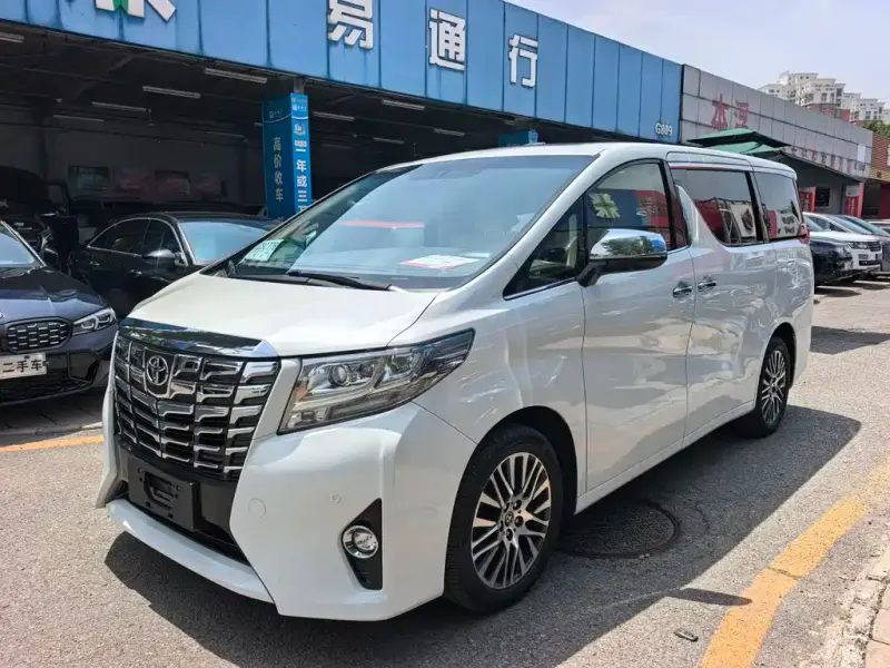 Toyota Alphard, 2017