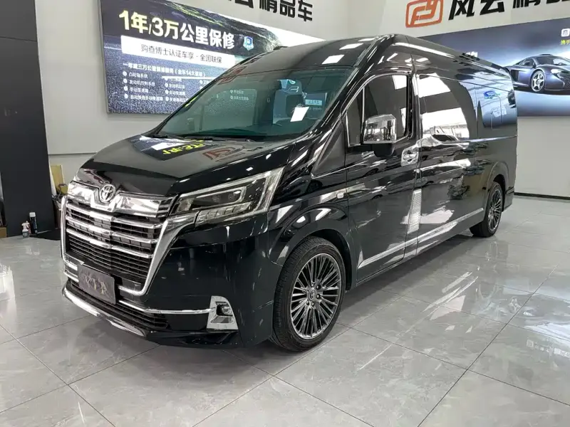 Toyota Hiace, 2024