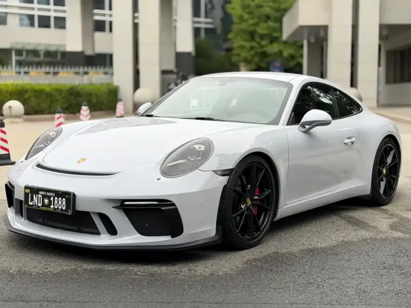 Porsche 911, 2016