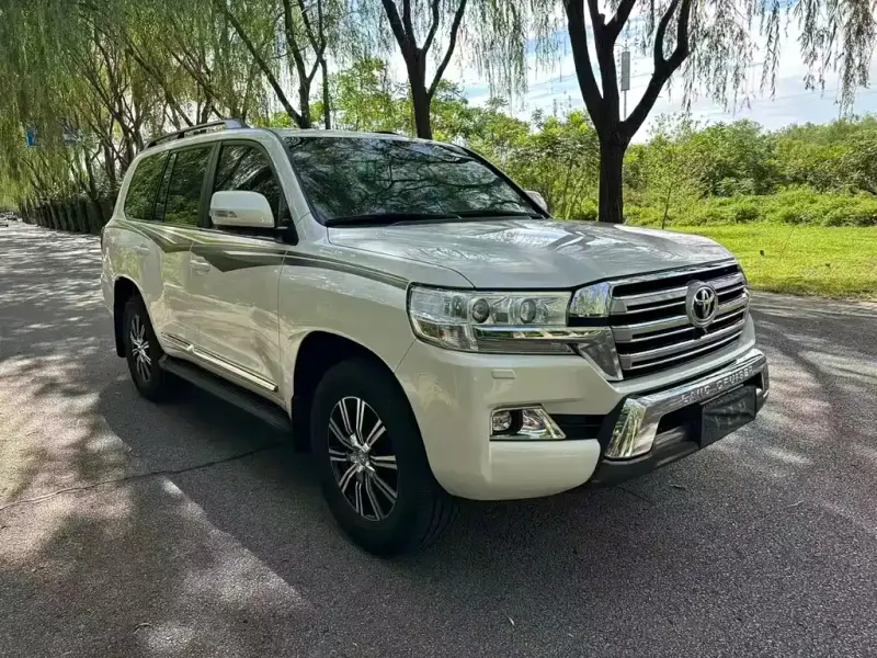 Toyota Land Cruiser, 2016