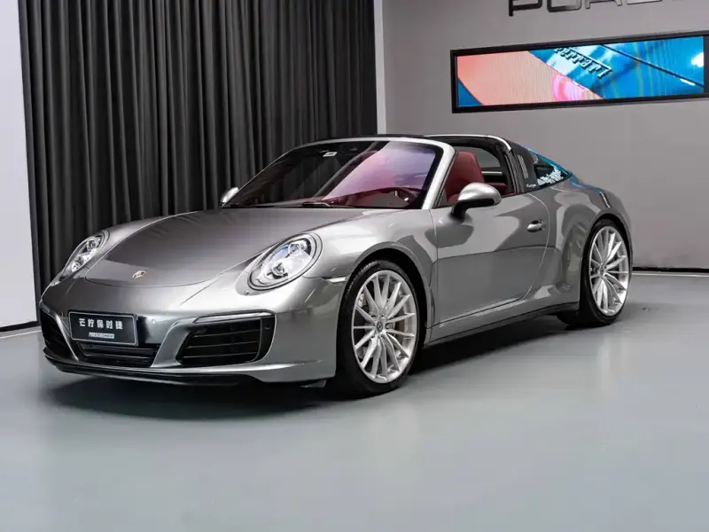Porsche 911, 2017