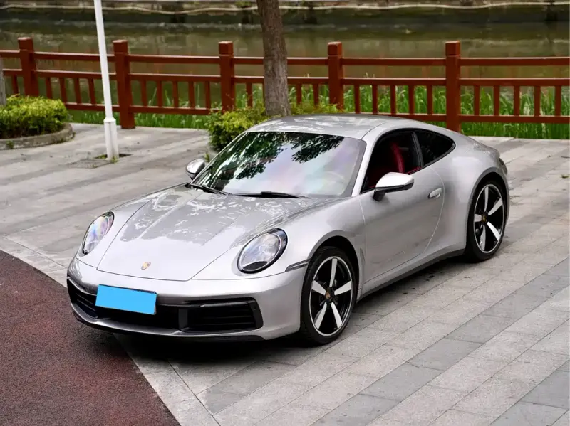 Porsche 911, 2022
