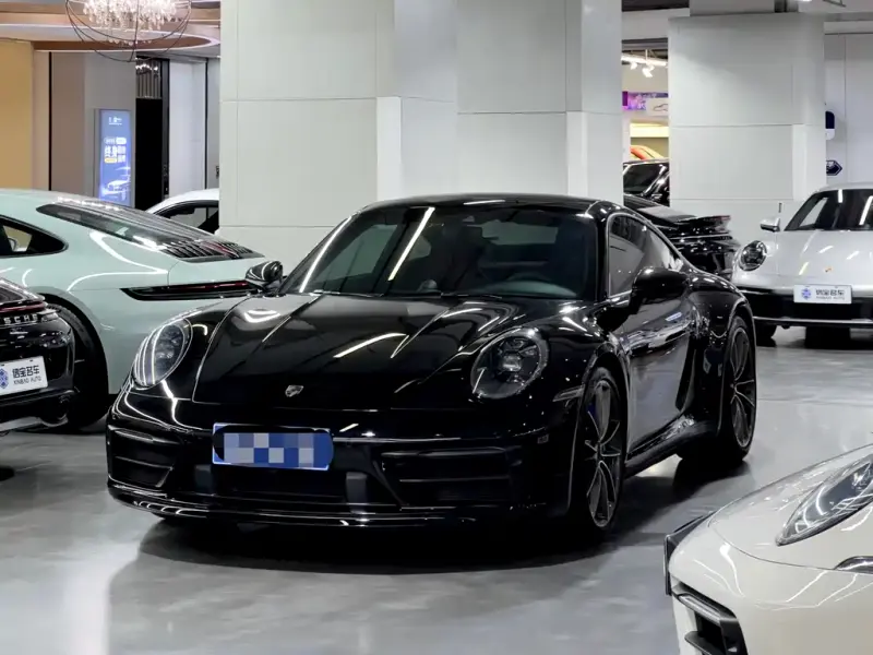 Porsche 911, 2024