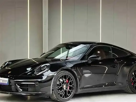 Porsche 911, 2023