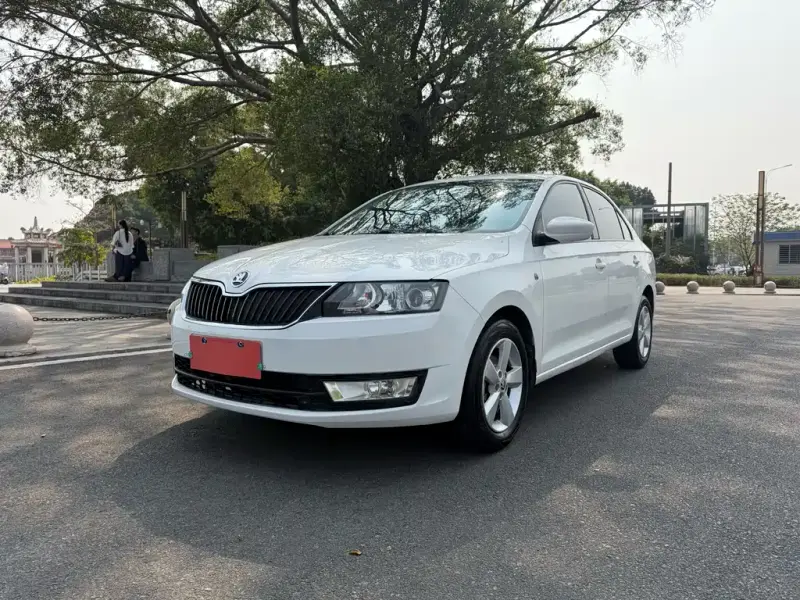 Skoda Rapid, 2013