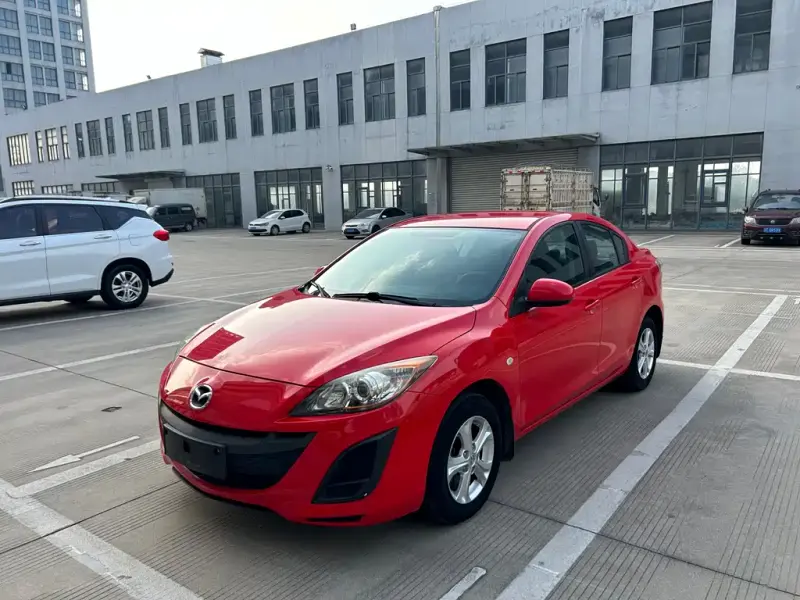 Mazda 3 Xingcheng, 2013