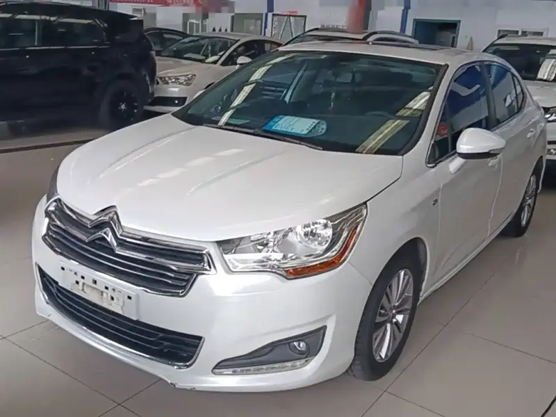 Citroen C4L, 2015