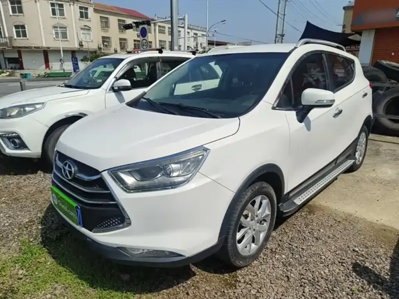 JAC Refine S3, 2015