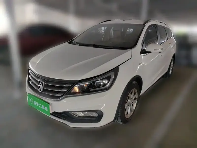 Baojun 310W, 2019