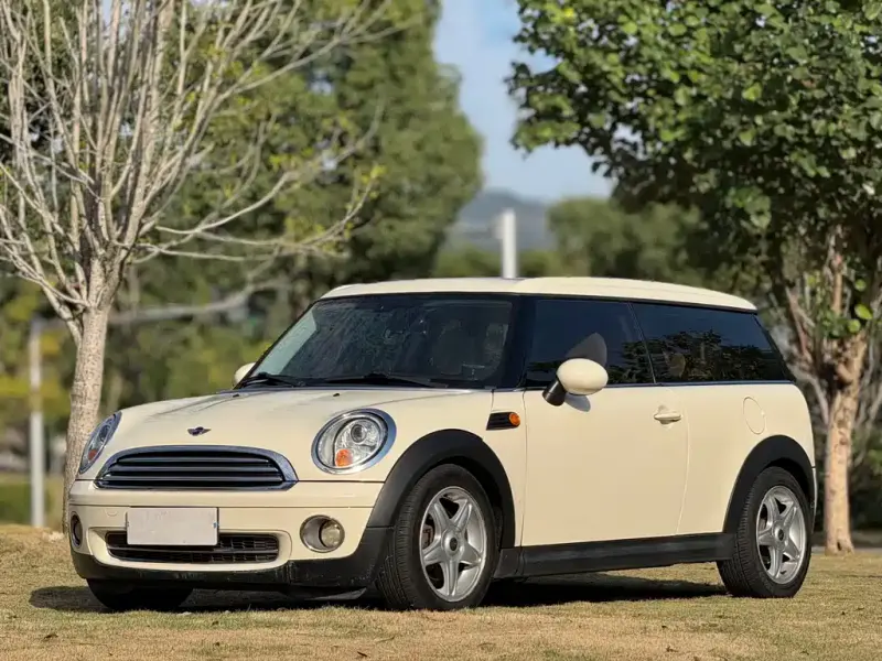 MINI Clubman, 2008