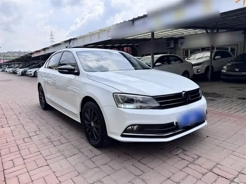 Volkswagen Sagitar, 2016