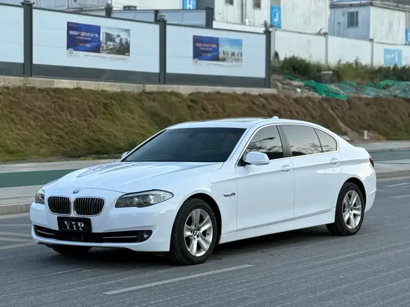 BMW 5 Series, 2011
