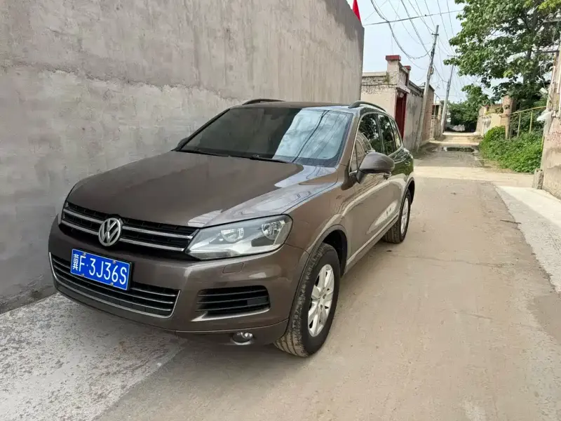 Volkswagen Touareg, 2014
