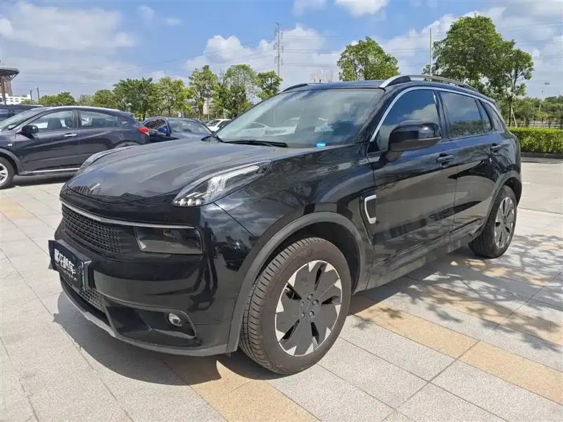 Lynk & Co 01 EM-P, 2019