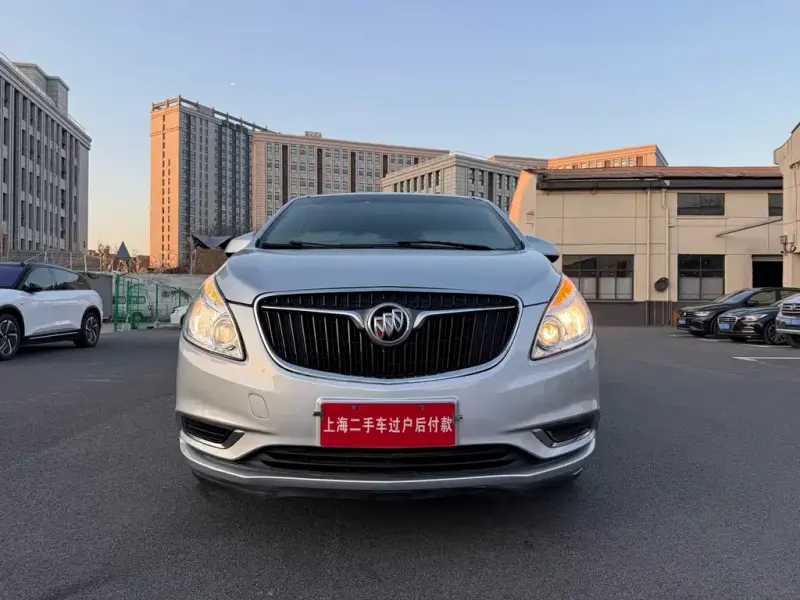 Buick GL8, 2019