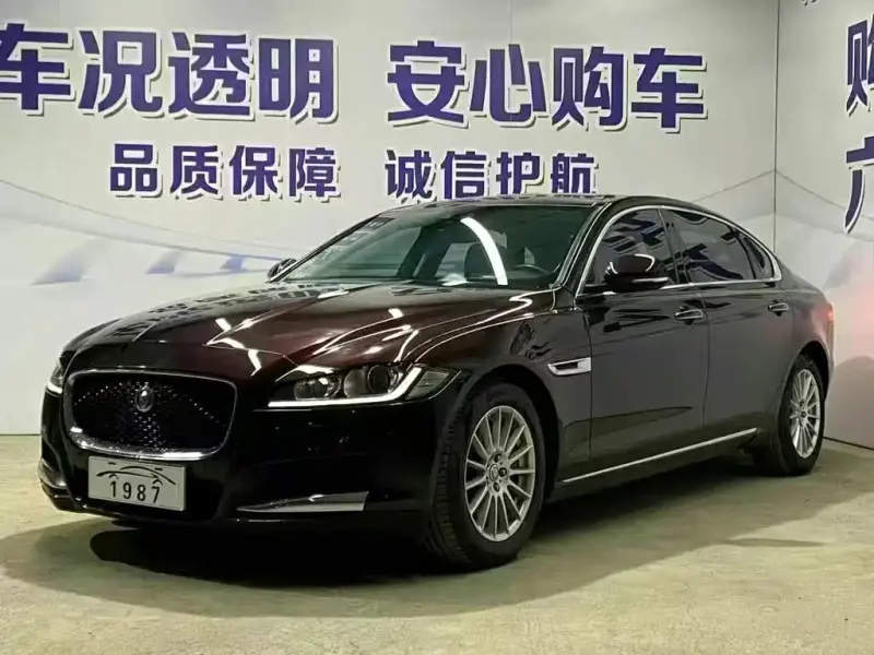 Jaguar XFL, 2017