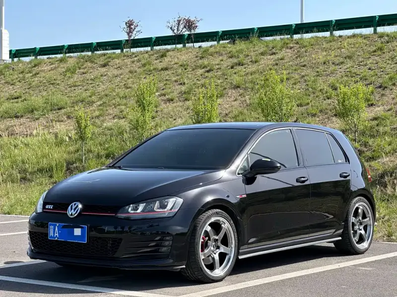 Volkswagen Golf GTI, 2016