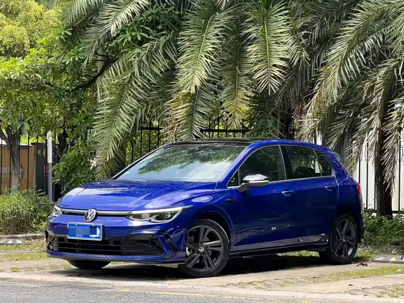 Volkswagen Golf, 2021
