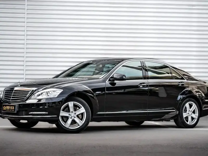 Mercedes-Benz S-Class, 2011