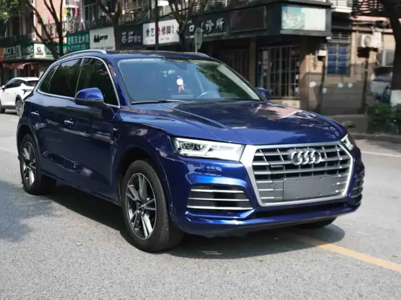 Audi Q5L, 2018