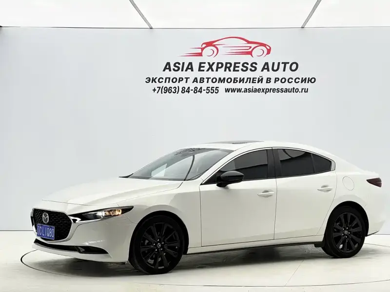 Mazda 3 Axela, 2022