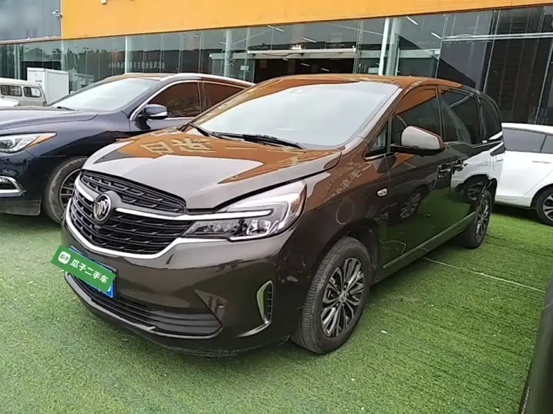 Buick GL8, 2021
