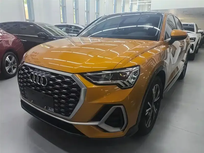 Audi Q3 Sportback, 2021