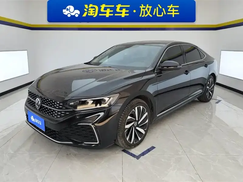 Volkswagen Passat, 2023