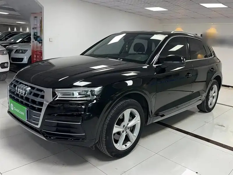 Audi Q5L, 2018