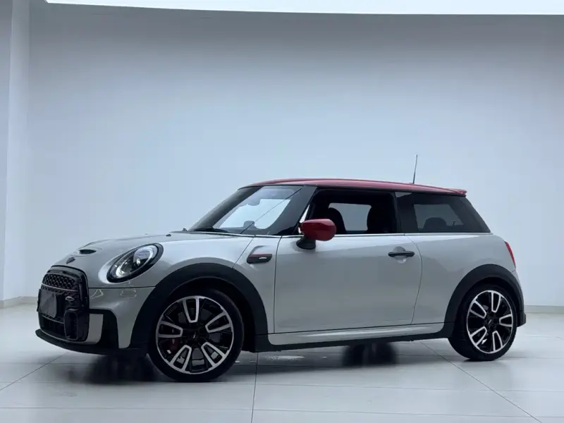 MINI JCW, 2022