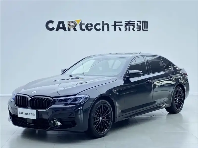 BMW 5 Series, 2022