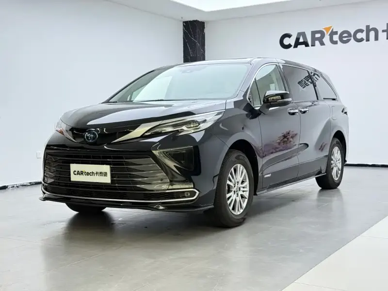 Toyota Sienna, 2024