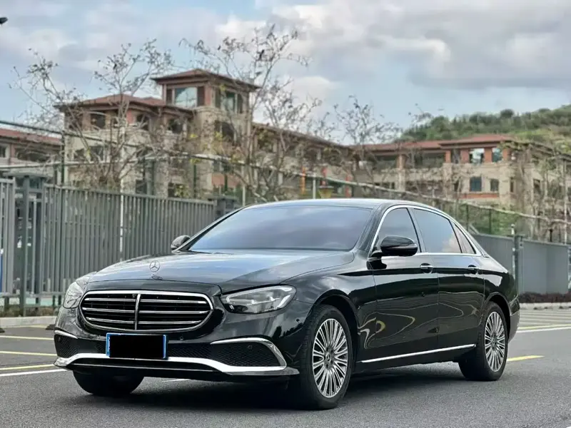 Mercedes-Benz E-Class, 2023