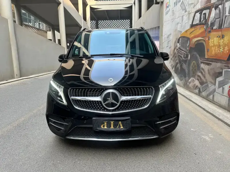 Mercedes-Benz V-Class, 2024
