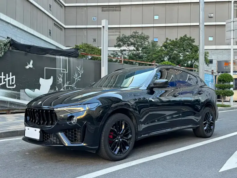 Maserati Levante, 2022