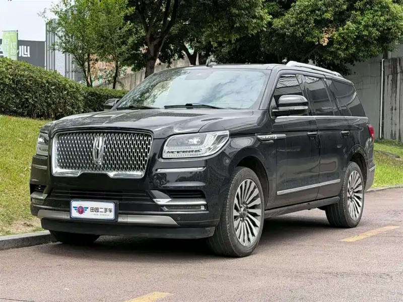 Lincoln Navigator, 2021